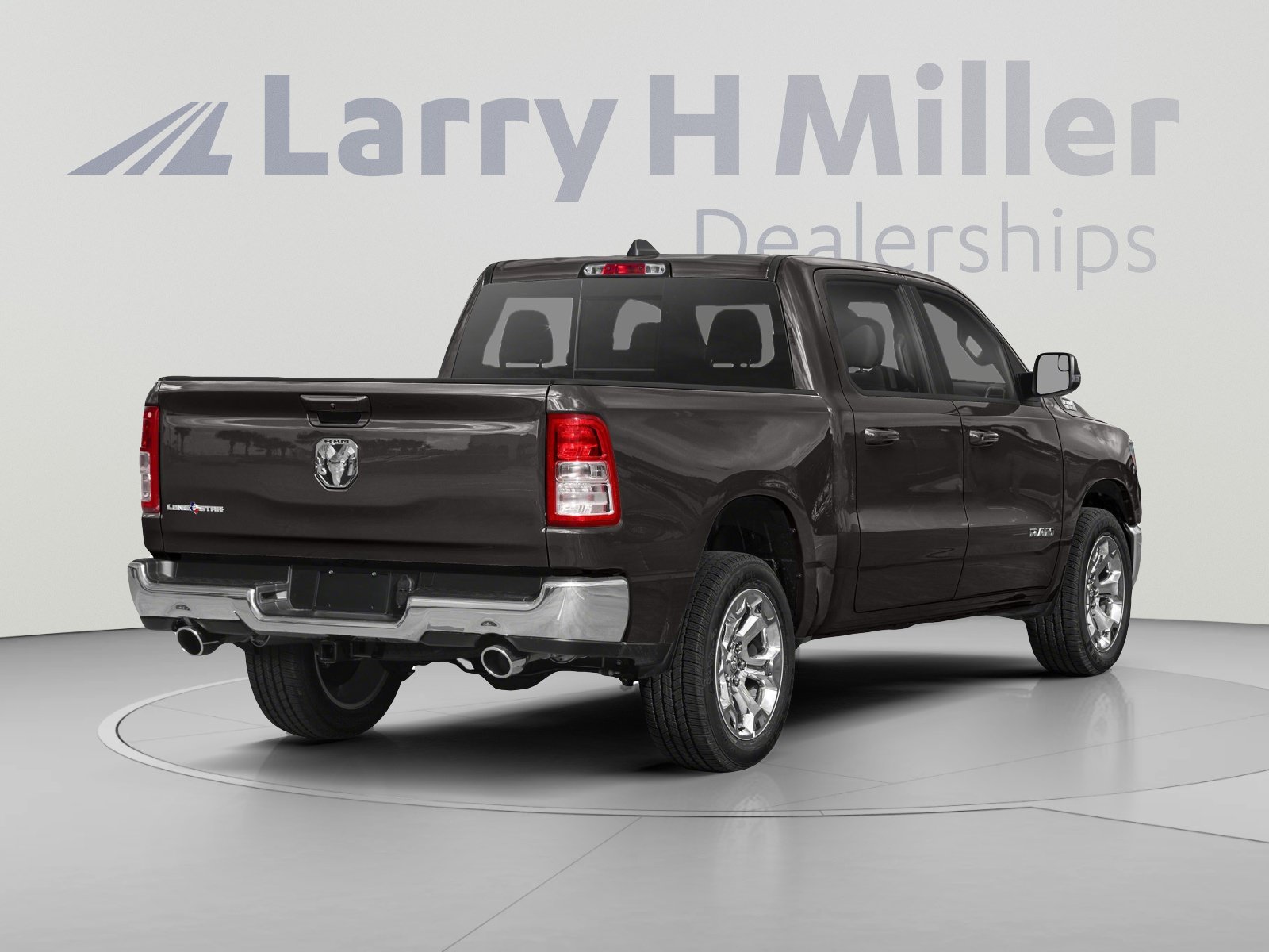Used 2022 RAM 1500 Big Horn RWD image 2