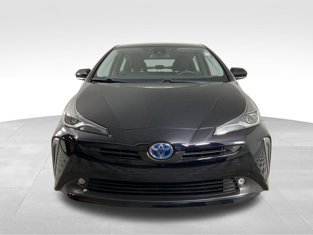 Used 2021 Toyota Prius LE image 3