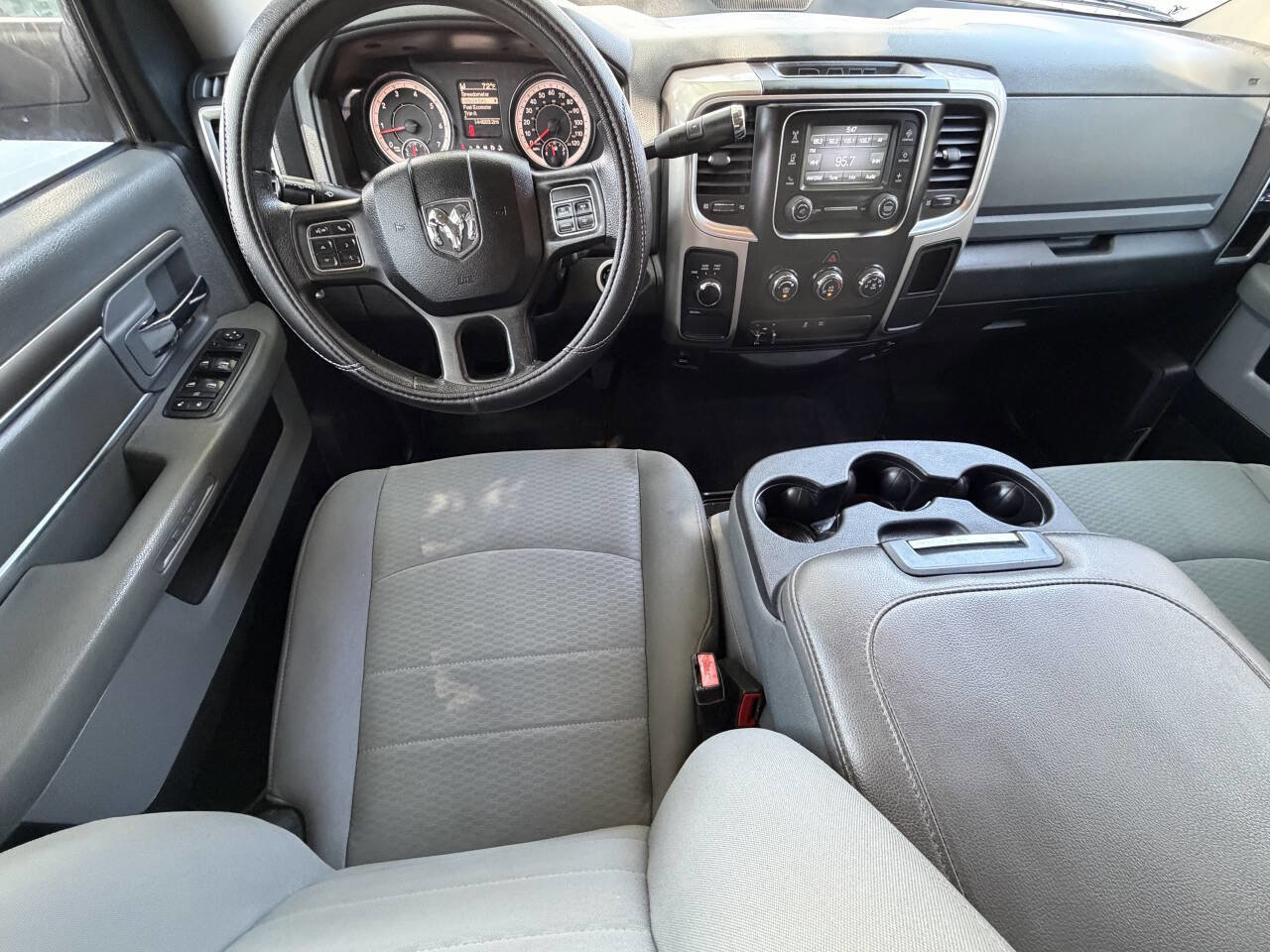 Used 2017 RAM 2500 SLT AWD/4WD image 12