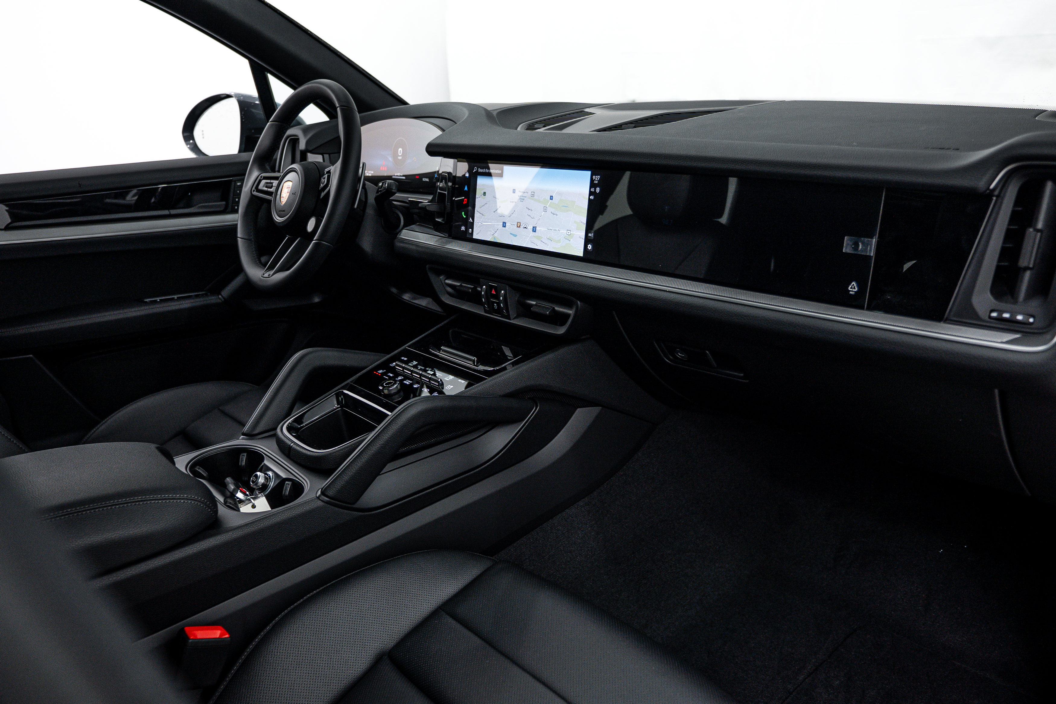 Certified 2026 Porsche Cayenne AWD/4WD image 13