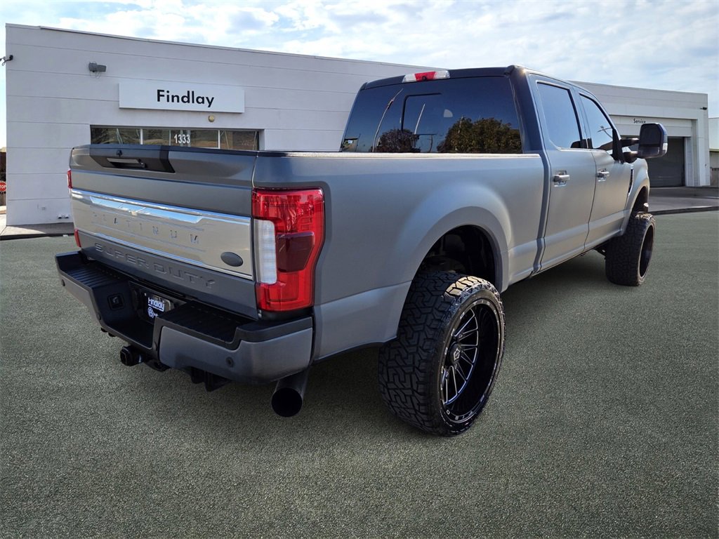 Used 2019 Ford F350 Platinum w/ Platinum Ultimate Package image 3