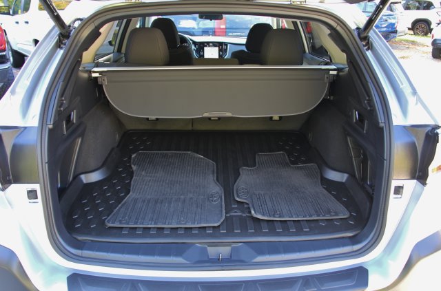 Certified 2024 Subaru Outback Premium AWD/4WD image 34