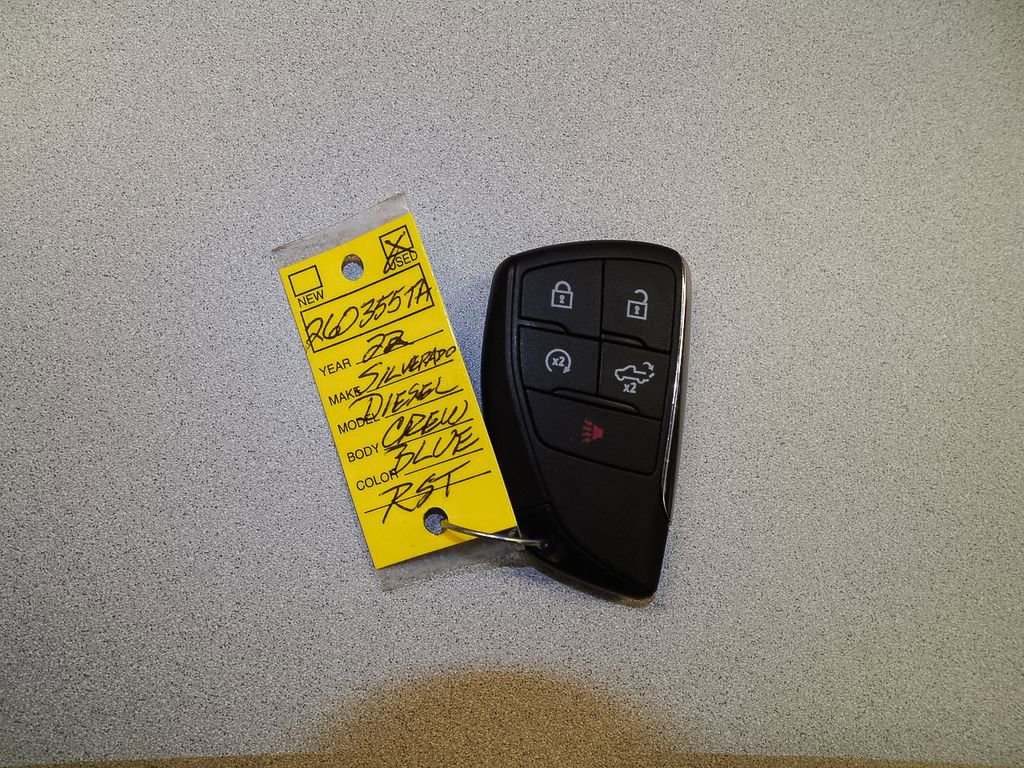 Certified 2022 Chevrolet Silverado 1500 RST image 38