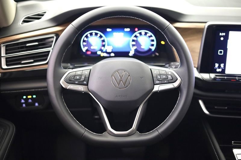 New 2026 Volkswagen Atlas SE image 13