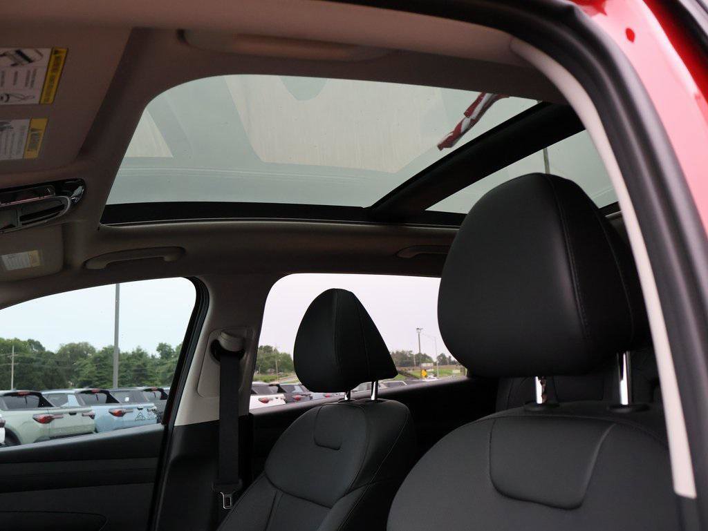New 2025 Hyundai Tucson SEL image 27