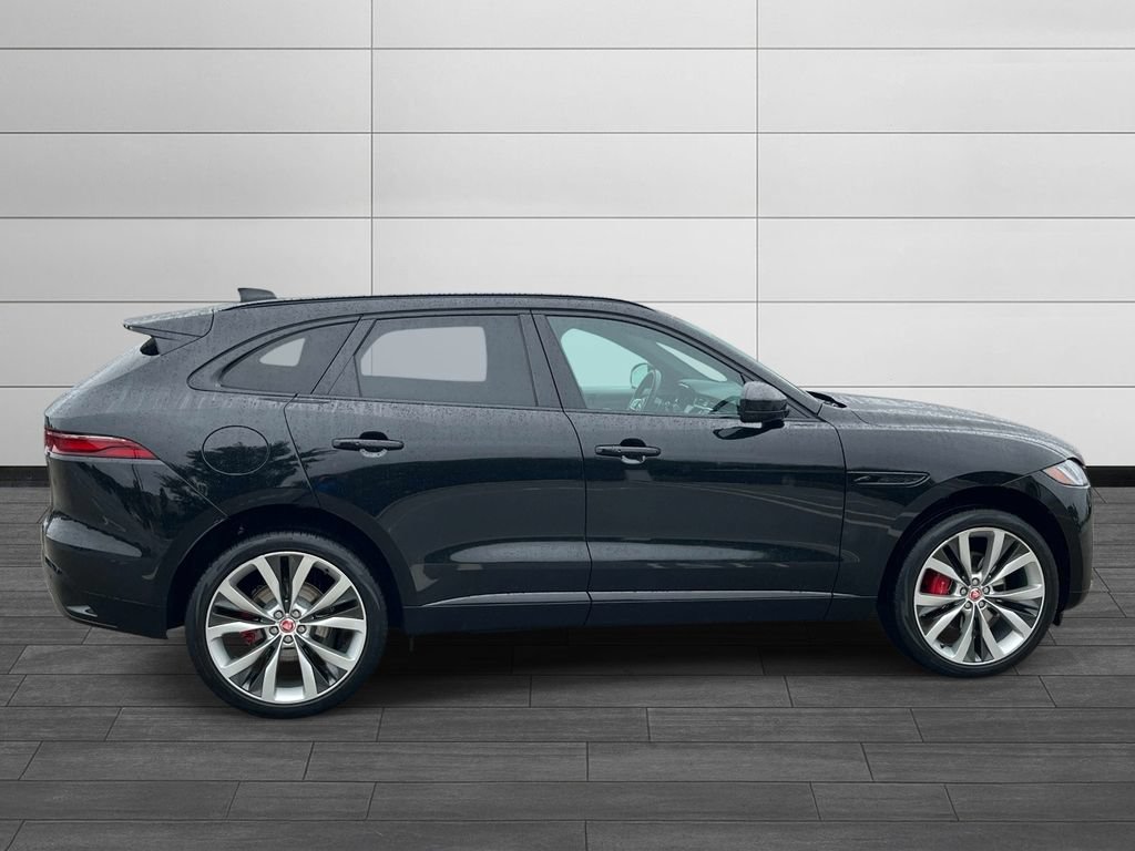 Certified 2022 Jaguar F-PACE S AWD/4WD image 6