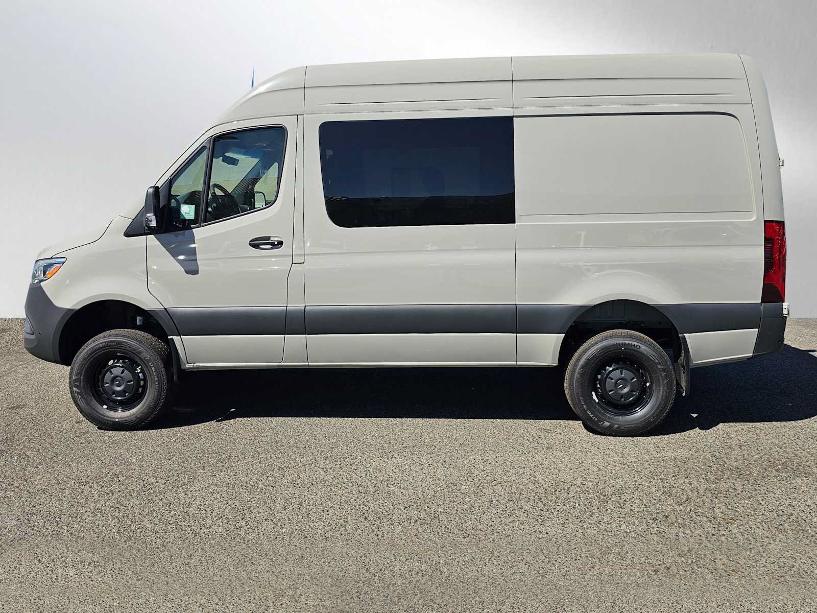 New 2026 Mercedes-Benz Sprinter 2500 image 6
