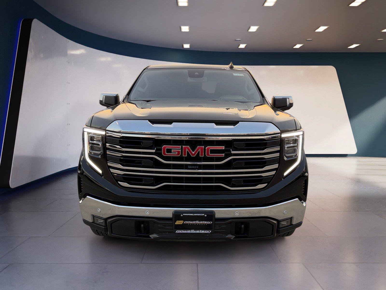 Used 2025 GMC Sierra 1500 SLT w/ SLT Premium Plus Package RWD image 8