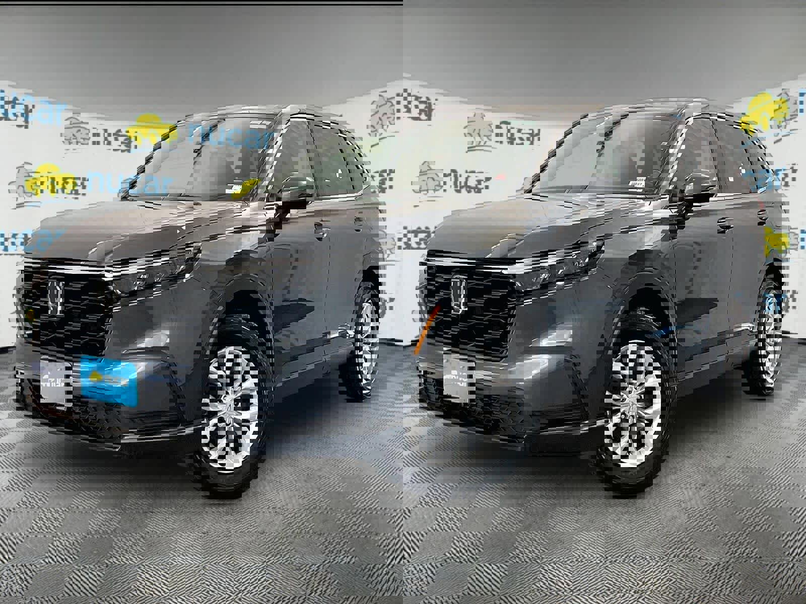 Used 2025 Honda CR-V LX image 3