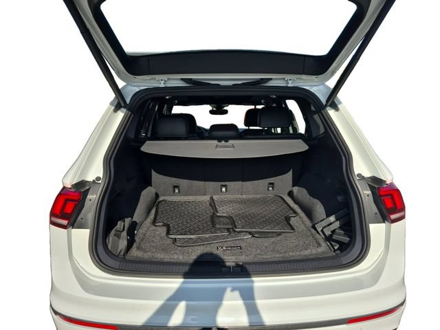 Used 2021 Volkswagen Tiguan SEL Premium R-Line AWD/4WD image 19