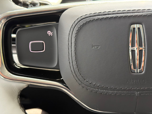 New 2027 Lincoln Navigator L Black Label AWD/4WD image 30