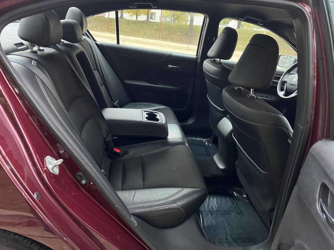 Used 2016 Honda Accord Sport image 26