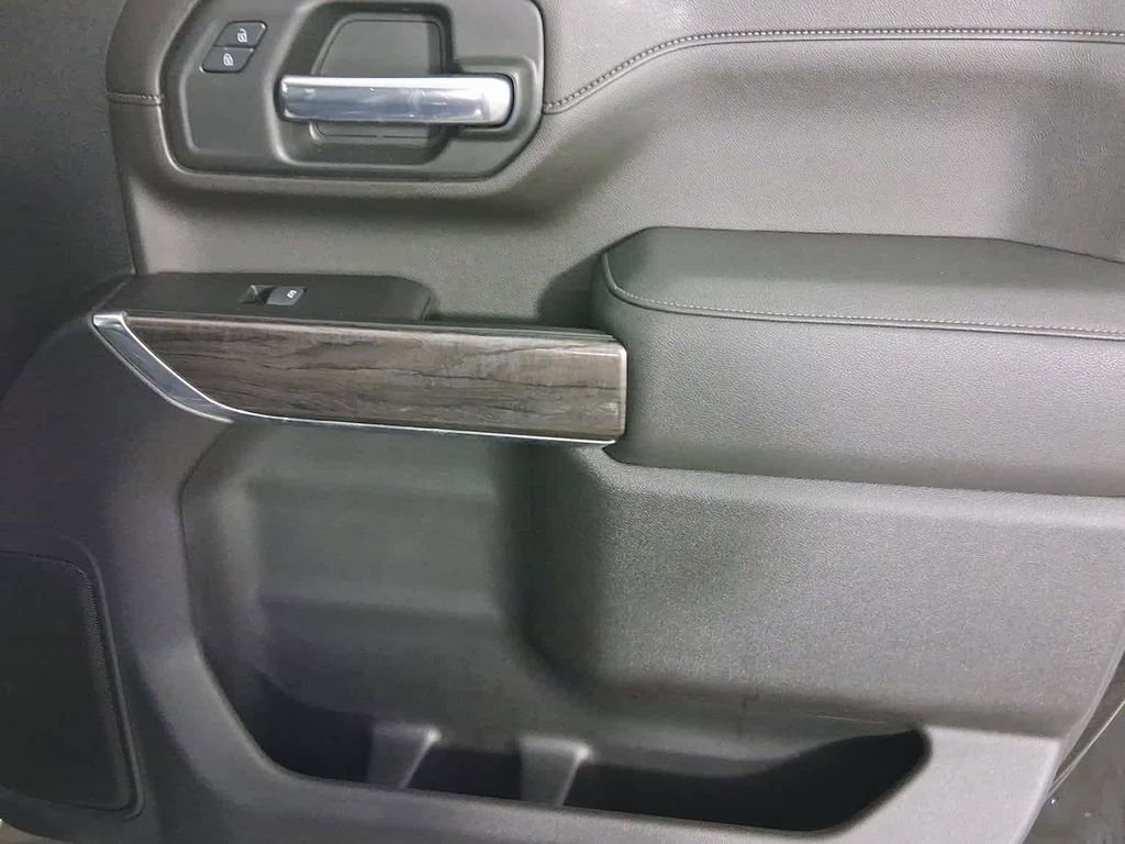 Used 2023 Chevrolet Silverado 2500 LTZ image 22