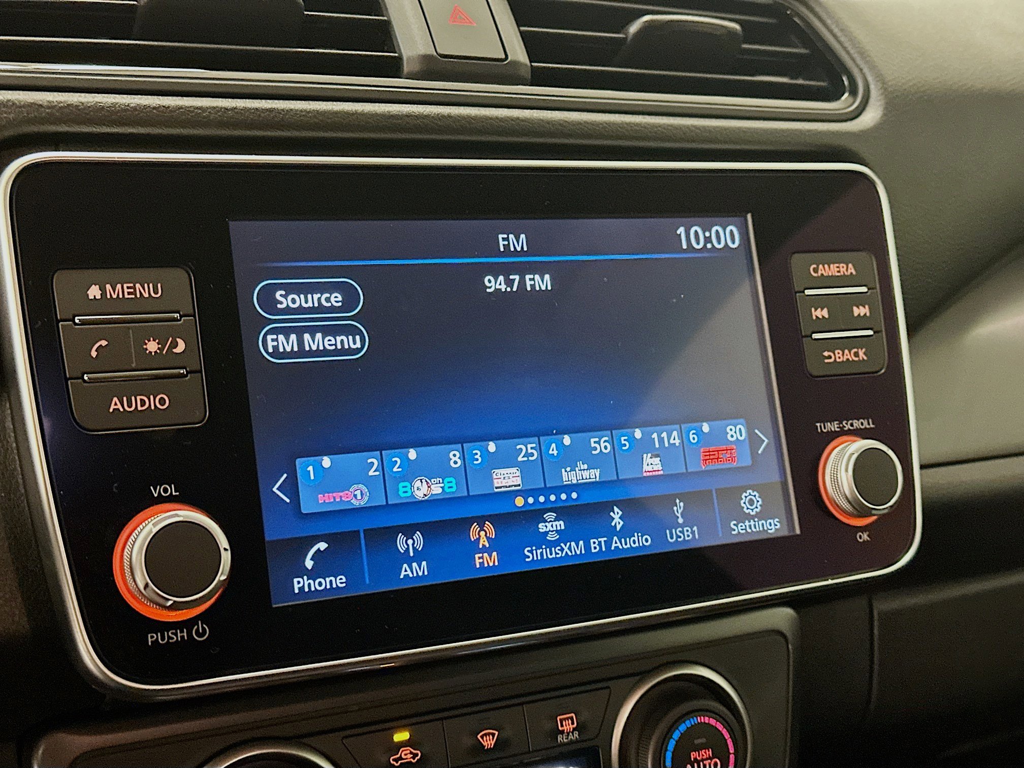 Used 2024 Nissan Leaf S image 21