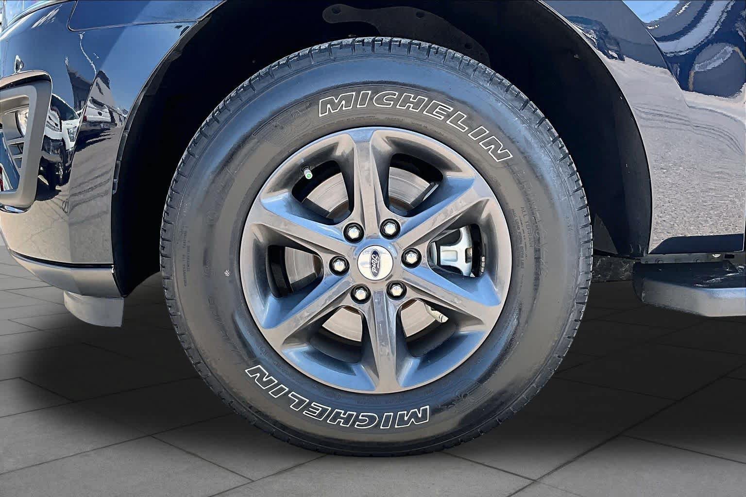 Used 2021 Ford Expedition Max XLT AWD/4WD image 11