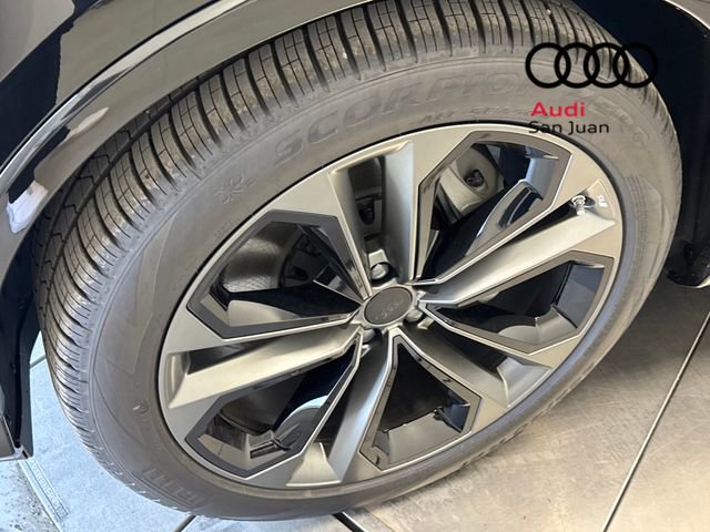 New 2026 Audi Q7 3.0T Premium Plus AWD/4WD image 7