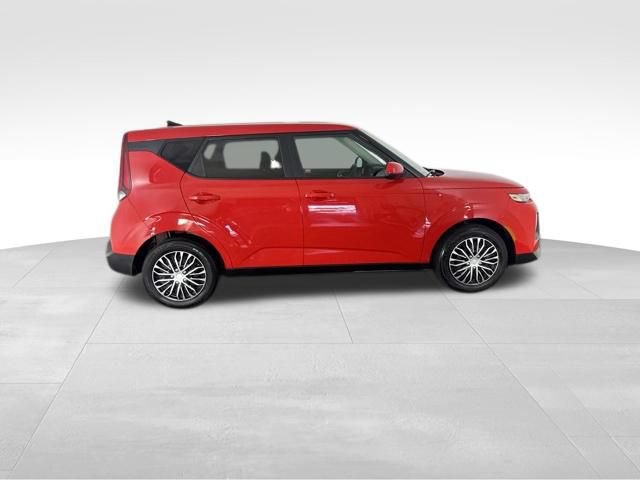 Certified 2021 Kia Soul LX FWD image 6