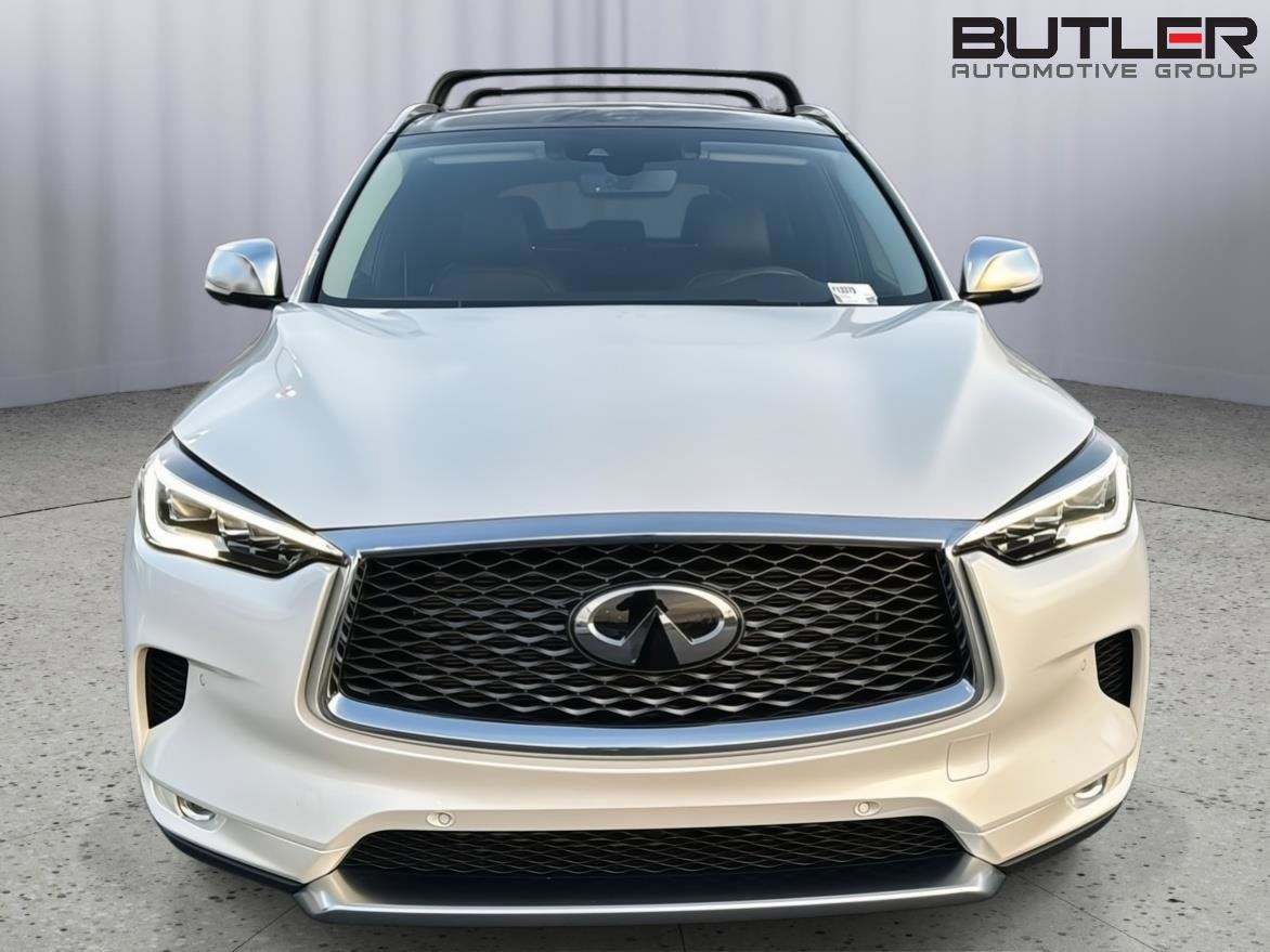 Used 2023 INFINITI QX50 Sensory w/ Accent Package FWD image 7