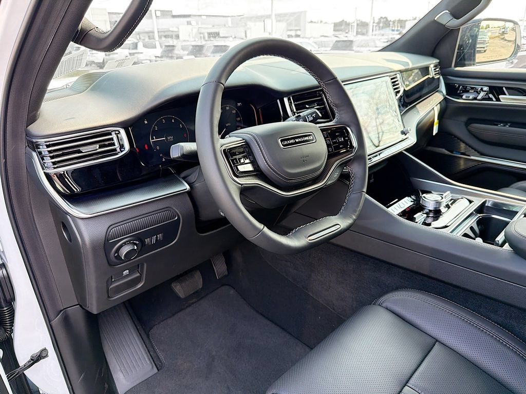 New 2026 Jeep Grand Wagoneer L Summit w/ Premium Group III AWD/4WD image 13