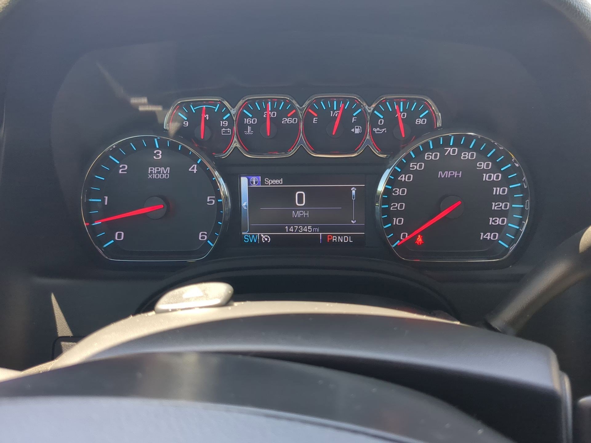 Used 2019 Chevrolet Suburban LT RWD image 13