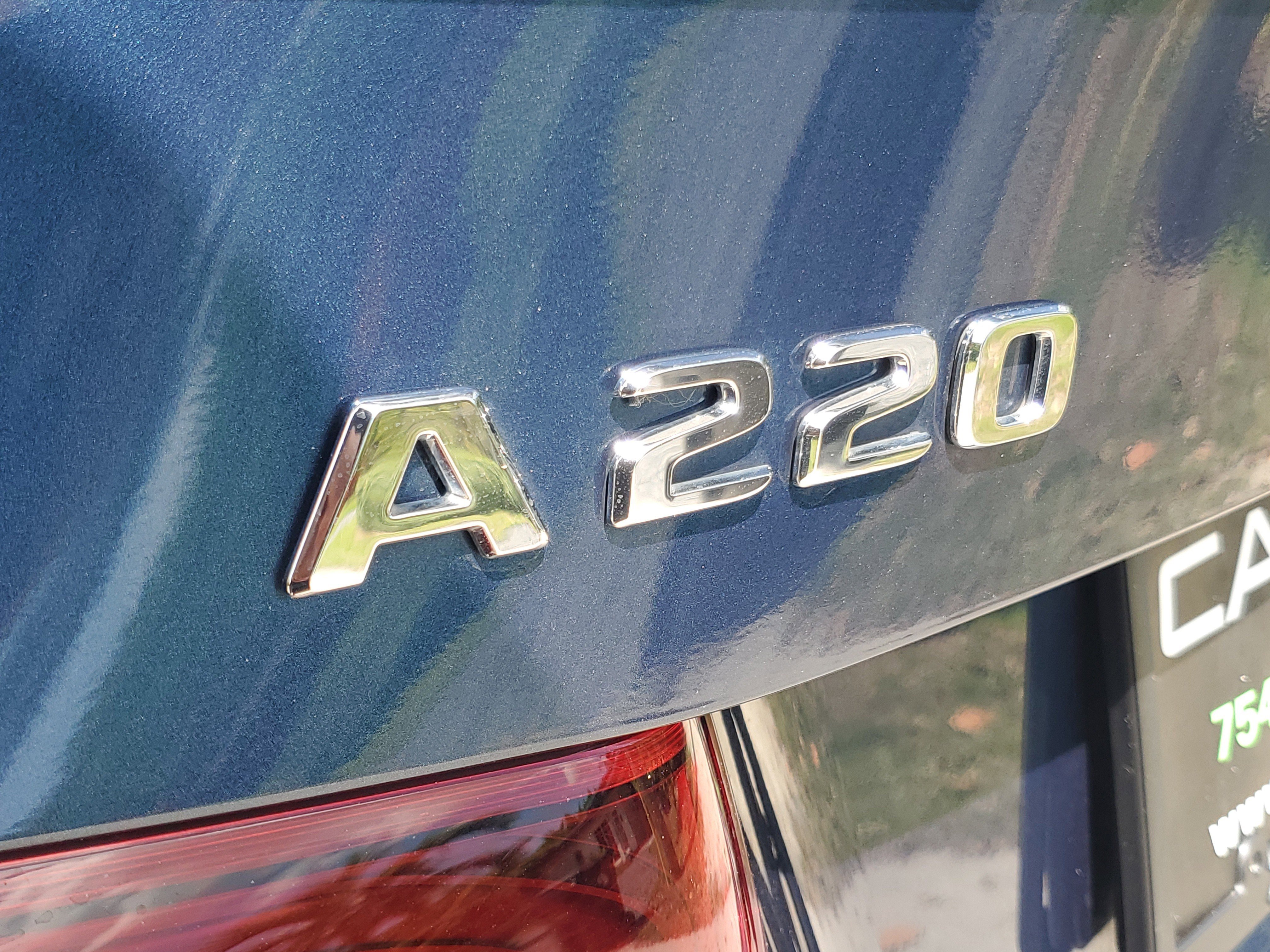 Used 2021 Mercedes-Benz A 220 image 7