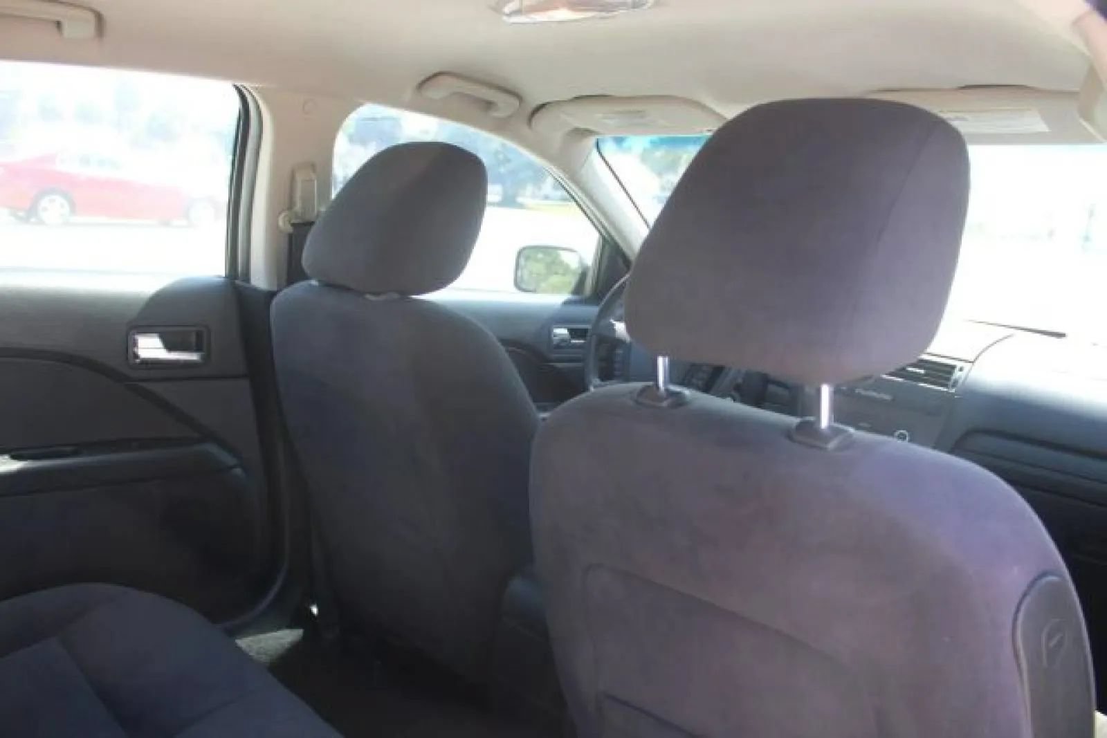 Used 2009 Ford Fusion SE FWD image 26