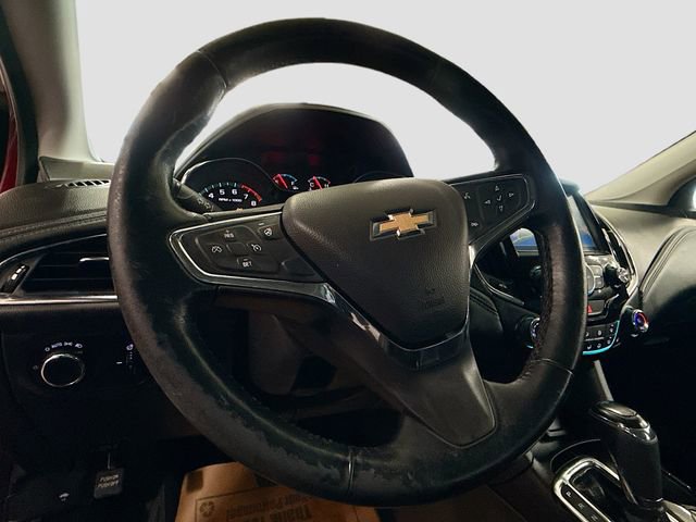 Used 2016 Chevrolet Cruze Premier image 12