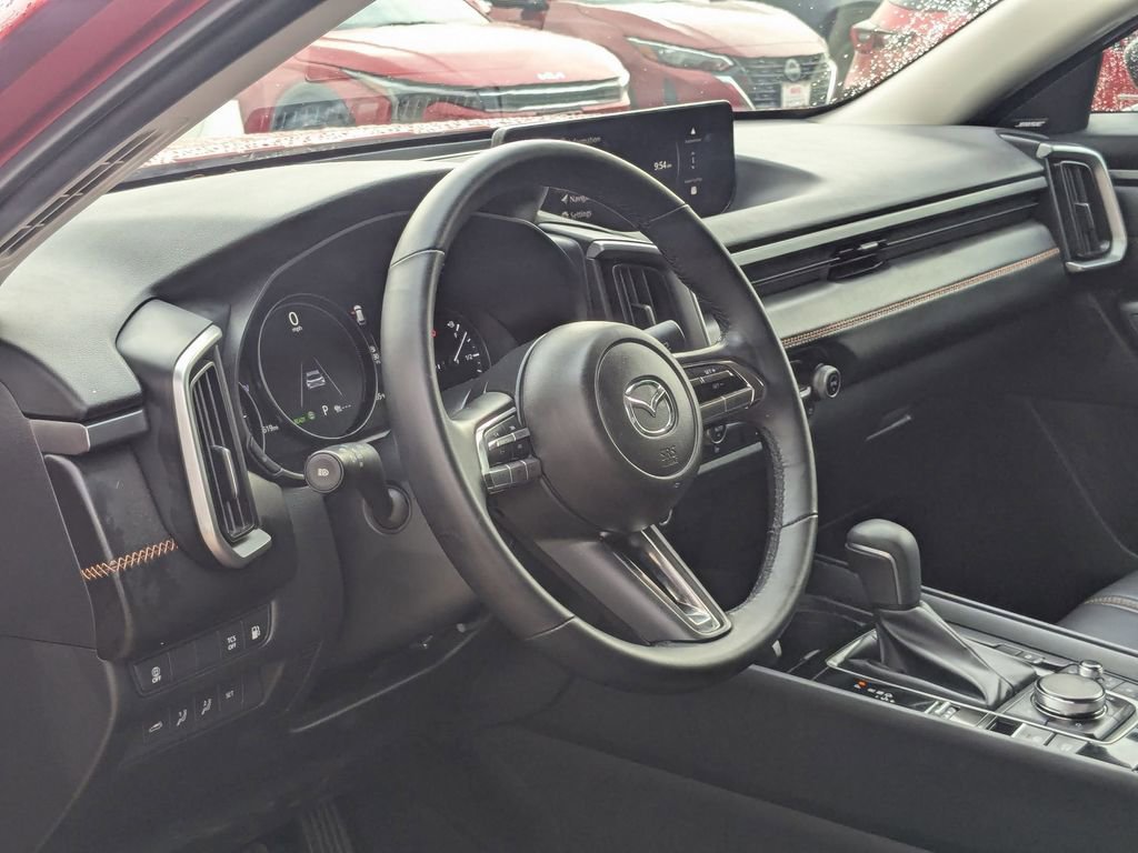 Used 2025 MAZDA CX-50 AWD 2.5 Hybrid w/ Premium Pkg image 14