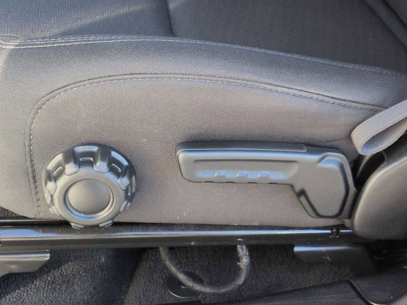 Used 2021 Jeep Wrangler Unlimited Sport image 18