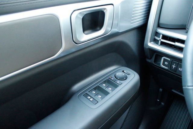 Used 2026 Hyundai Santa Fe SE AWD/4WD image 22