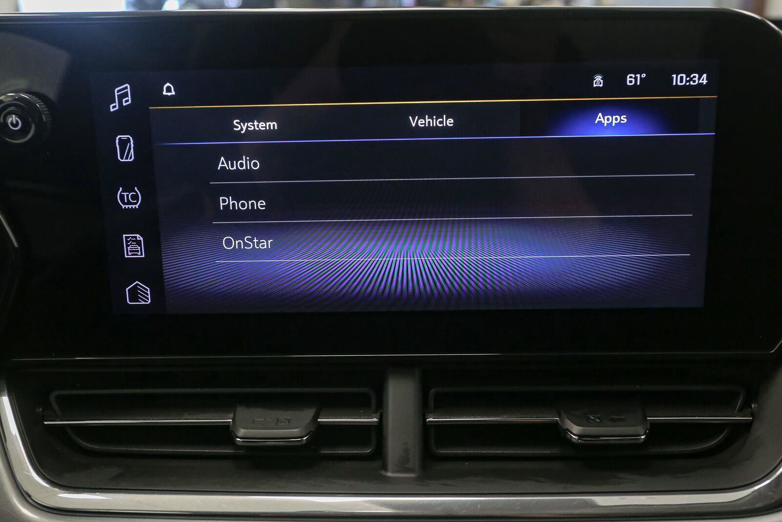 Used 2025 Chevrolet Trax LT FWD image 27