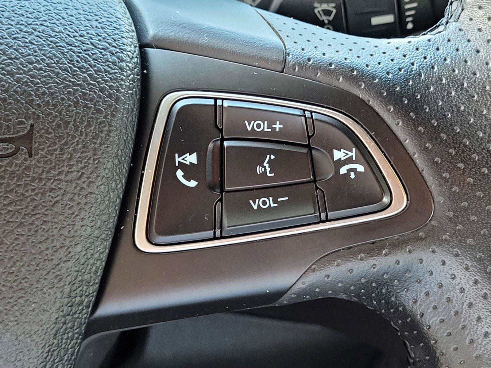 Used 2018 Ford Focus ST image 32