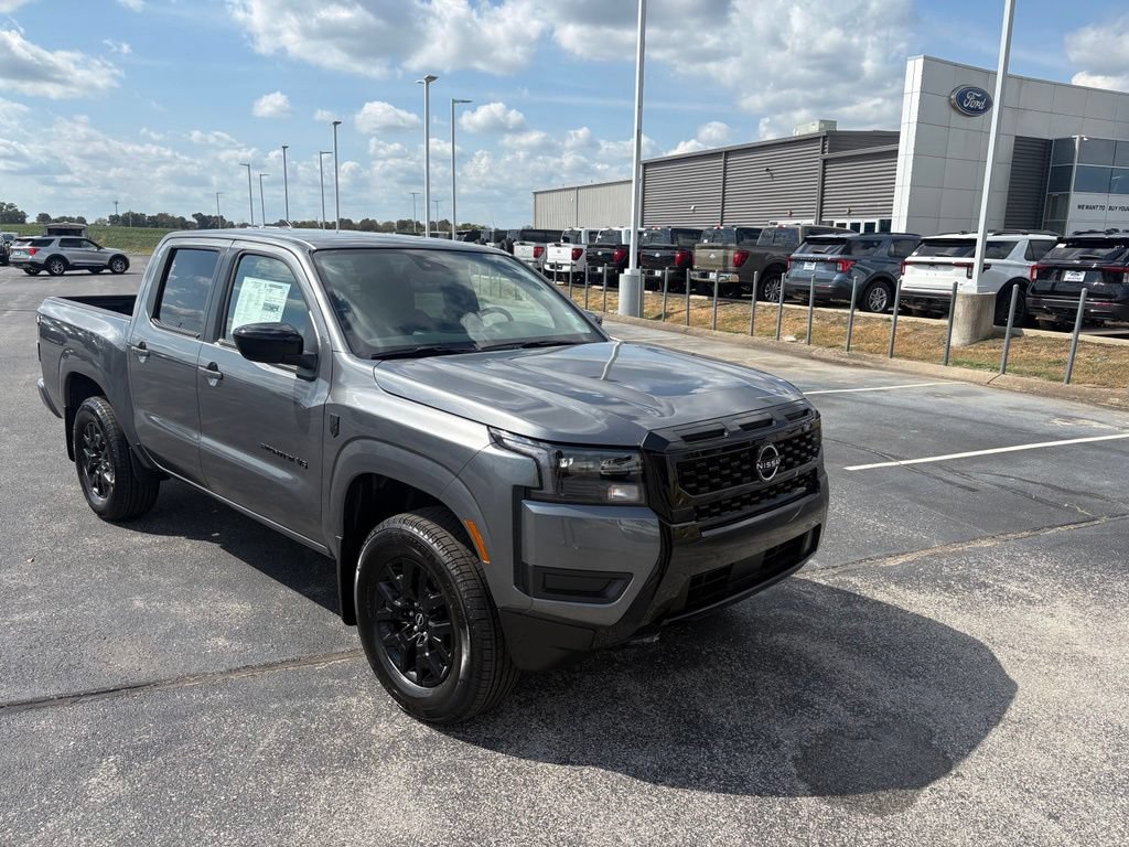 New 2027 Nissan Frontier SV w/ Tow Package AWD/4WD image 2
