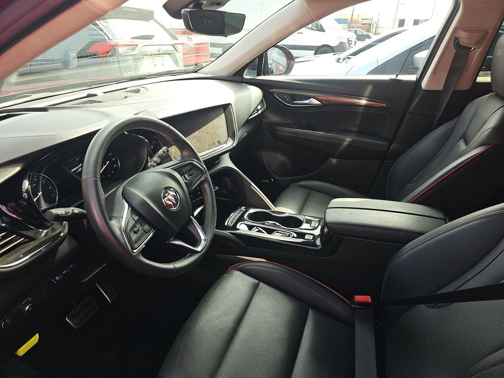 Used 2022 Buick Envision Essence w/ Technology Package II image 10