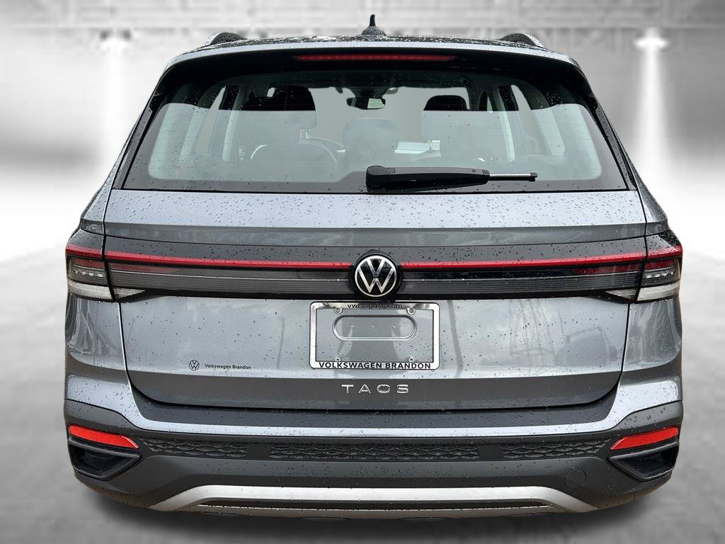 Used 2026 Volkswagen Taos S FWD image 5