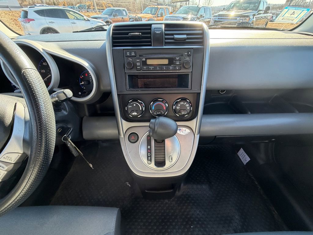 Used 2008 Honda Element LX image 15