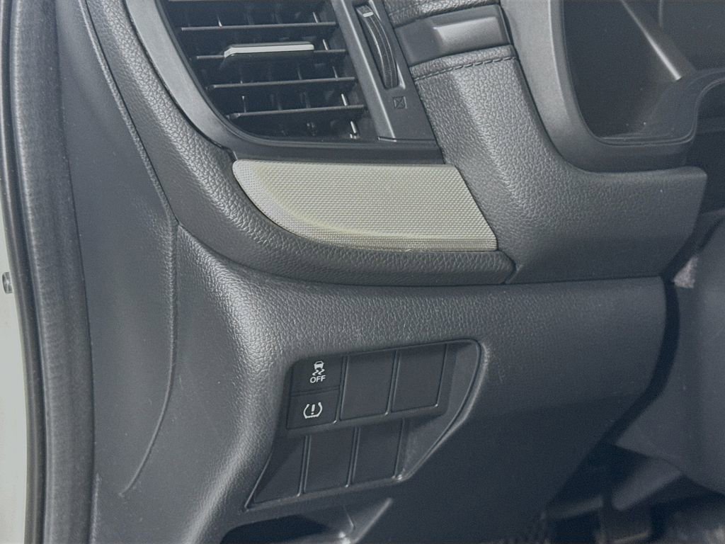 Used 2018 Honda CR-V LX image 10