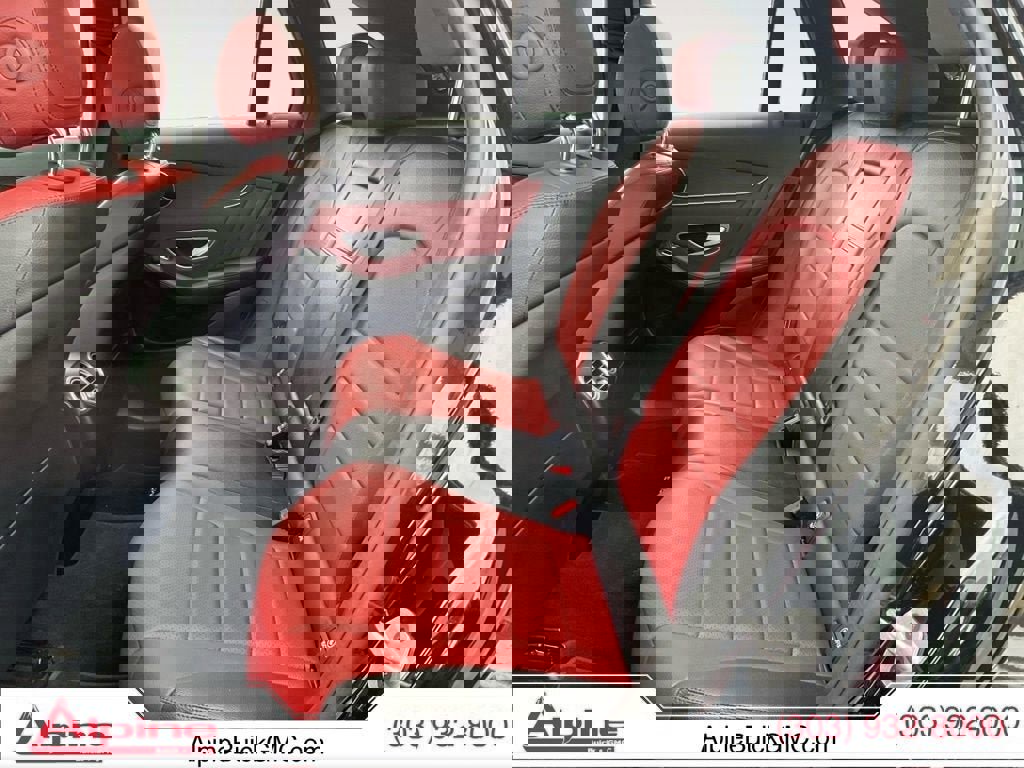 Used 2022 Mercedes-Benz GLC 300 4MATIC image 13