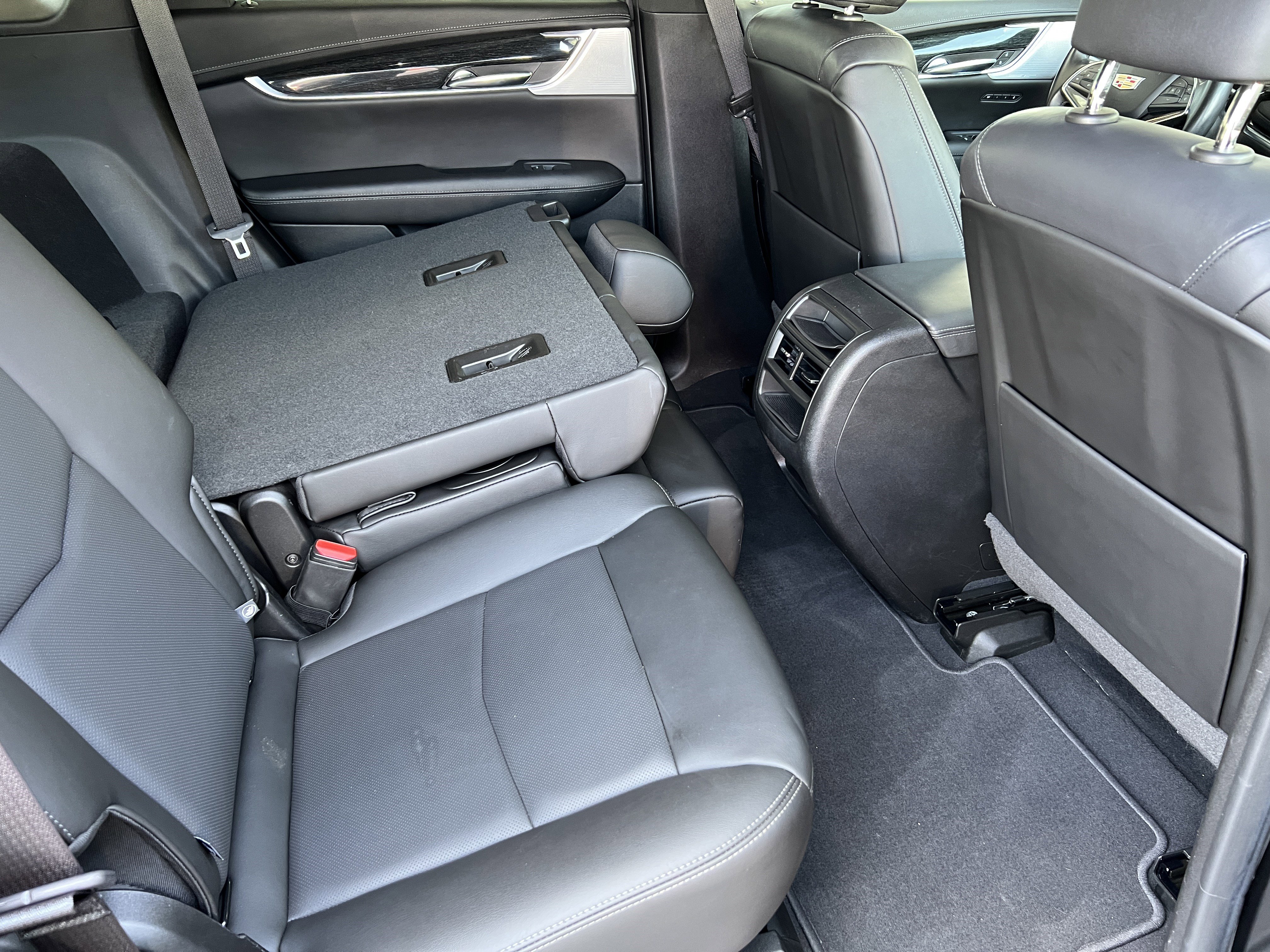 Used 2021 Cadillac XT5 Premium Luxury image 24