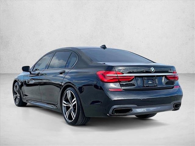 Used 2017 BMW 750i RWD image 13