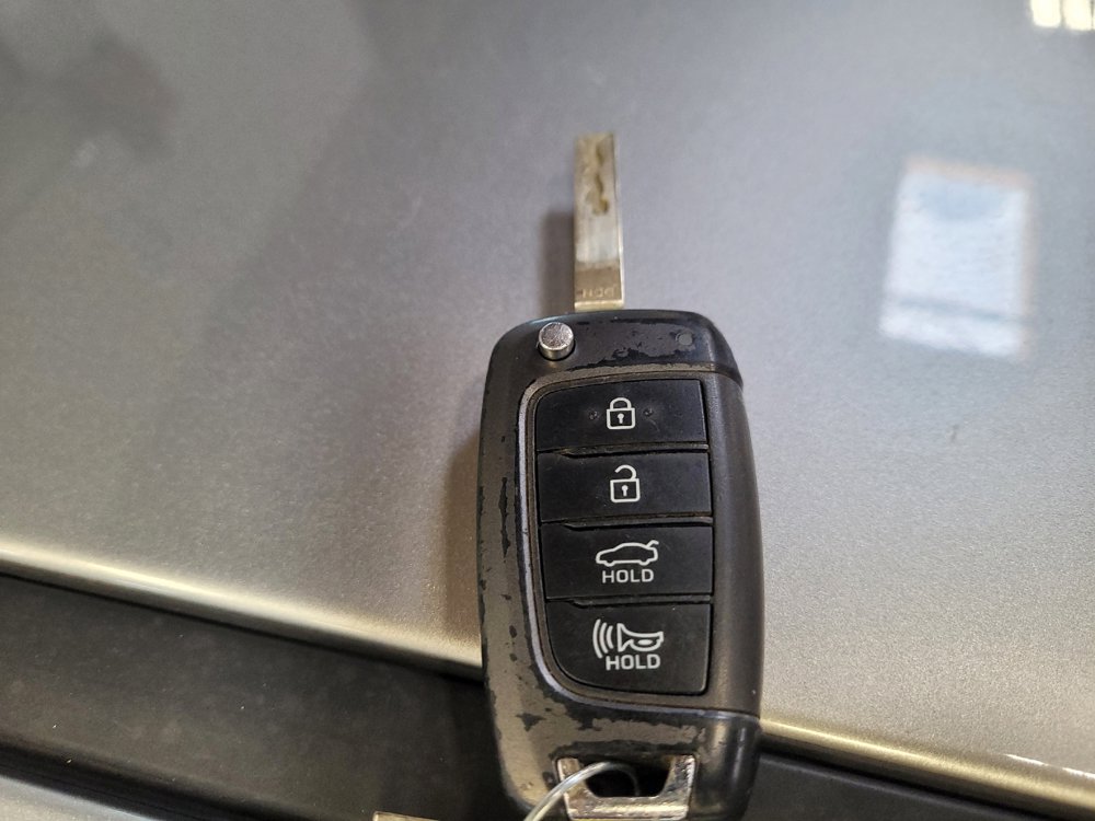 Used 2021 Hyundai Sonata SE FWD image 32