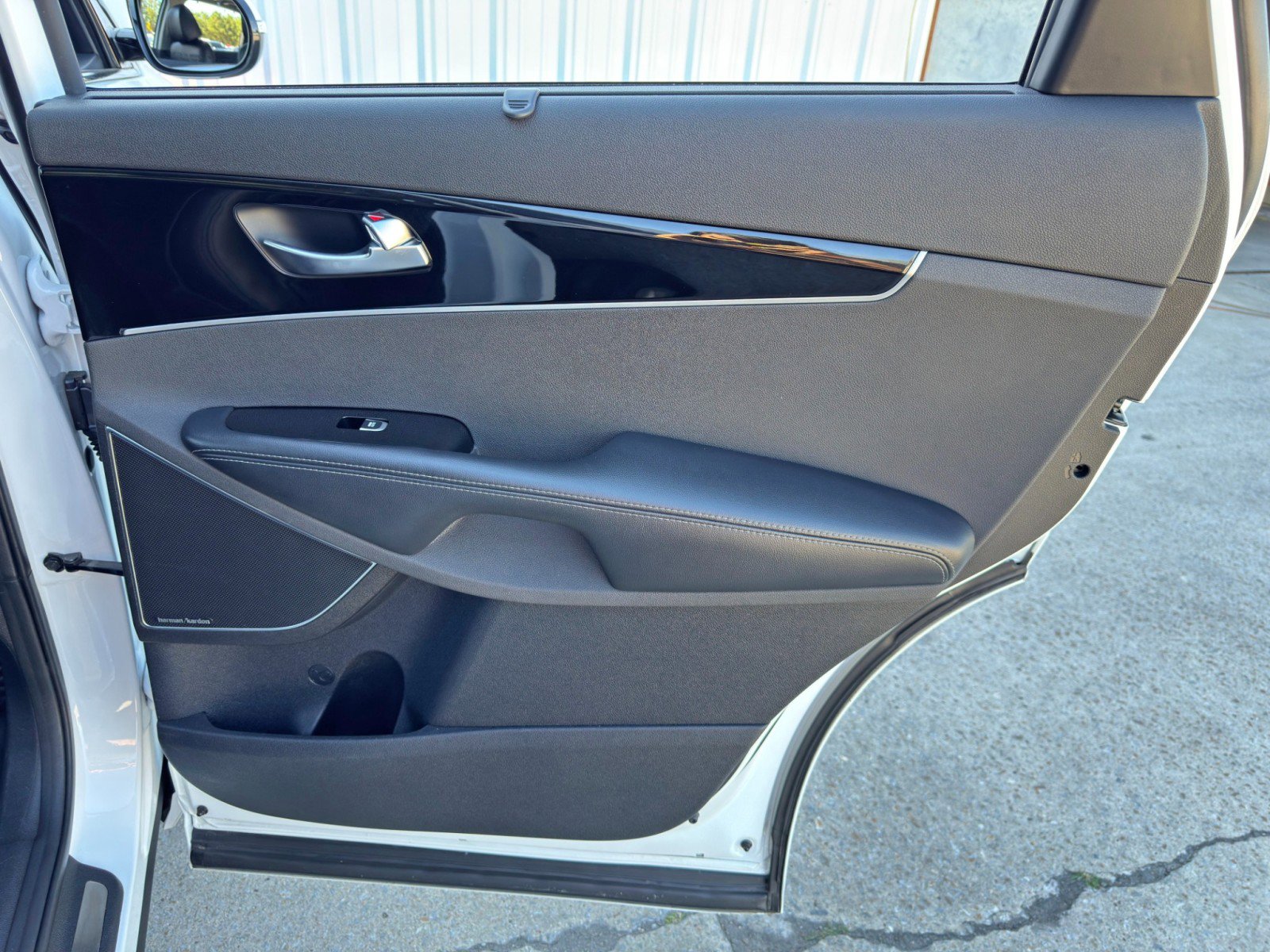 Used 2019 Kia Sorento SX w/ SX Touring Package image 49