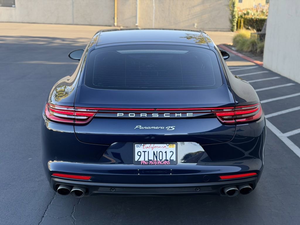 Used 2018 Porsche Panamera 4S image 16