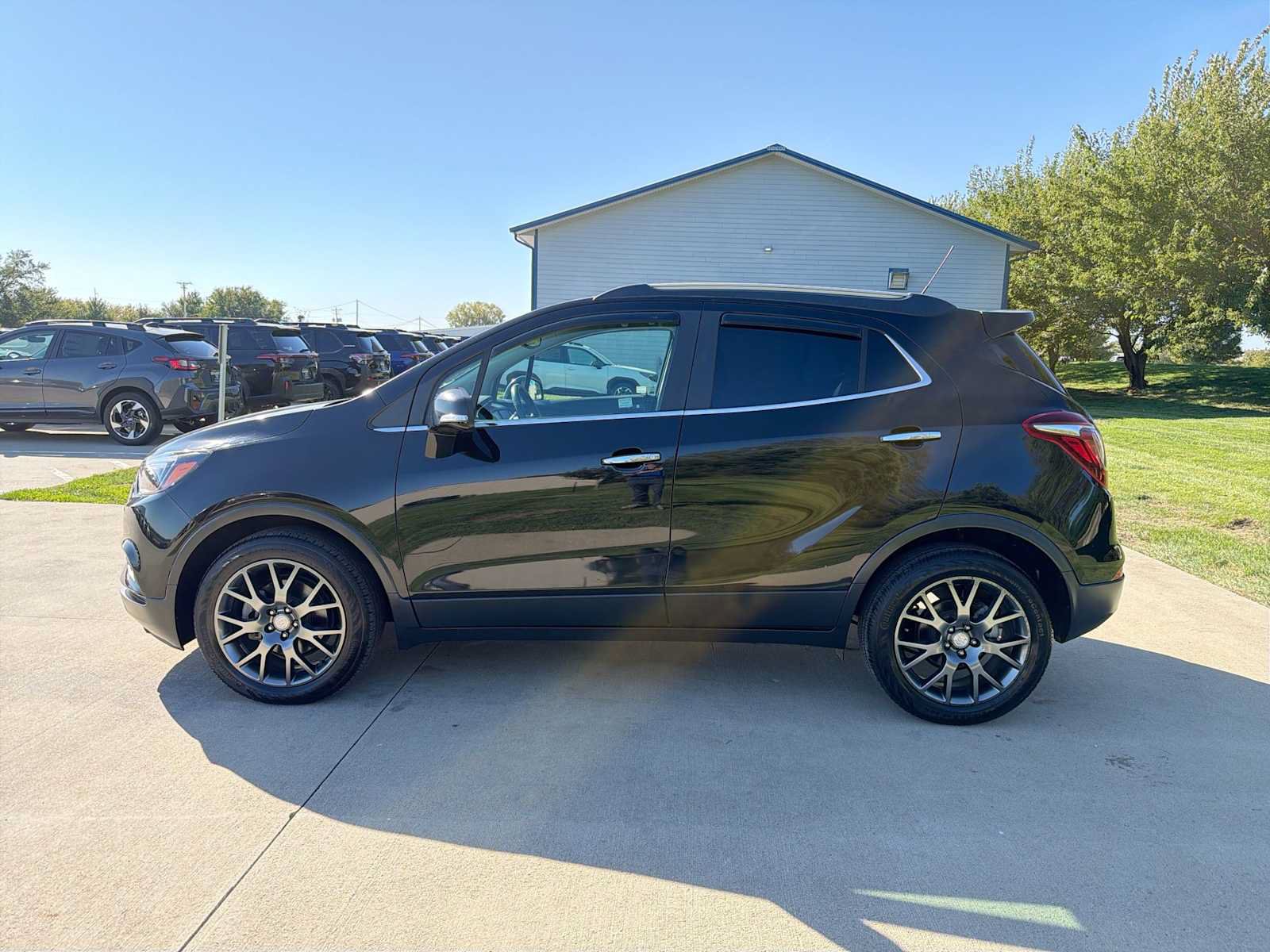 Used 2019 Buick Encore Sport Touring w/ Safety Package FWD image 3