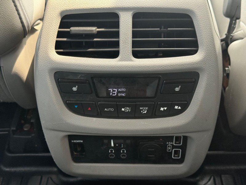 Used 2019 Honda Pilot Touring image 15