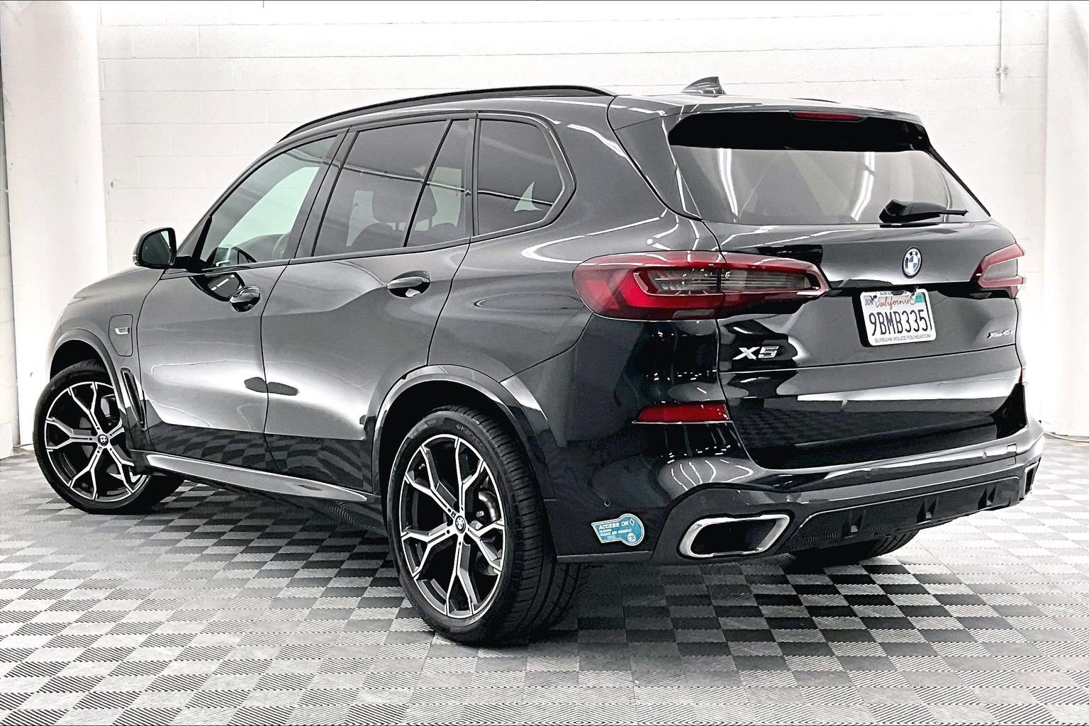 Used 2022 BMW X5 xDrive45e w/ M Sport Package AWD/4WD image 10