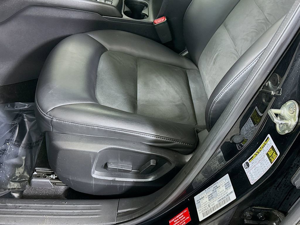 Used 2020 MAZDA CX-5 Touring image 25