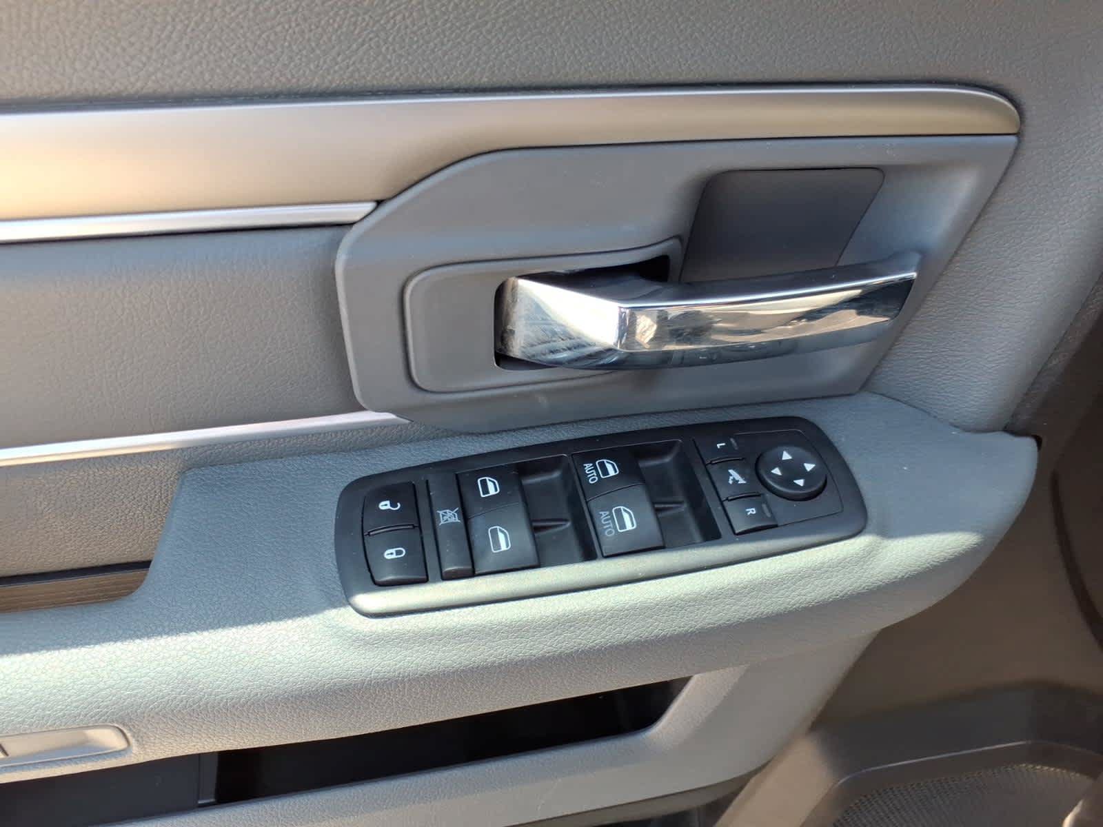 Used 2019 RAM 1500 Lone Star AWD/4WD image 20