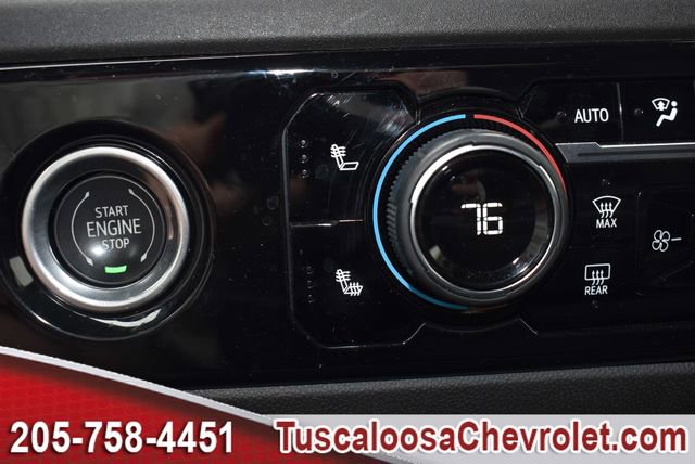 Used 2023 Chevrolet Silverado 1500 LT AWD/4WD image 34