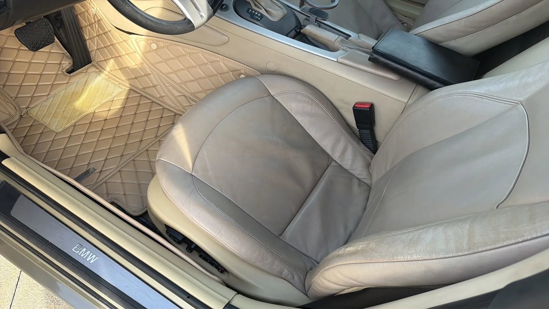 Used 2004 BMW Z4 3.0i image 47